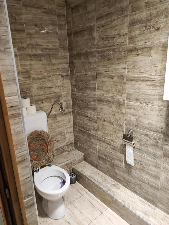 Havanna Etterem Es Vendeghaz Hotel Putnok Ngoại thất bức ảnh